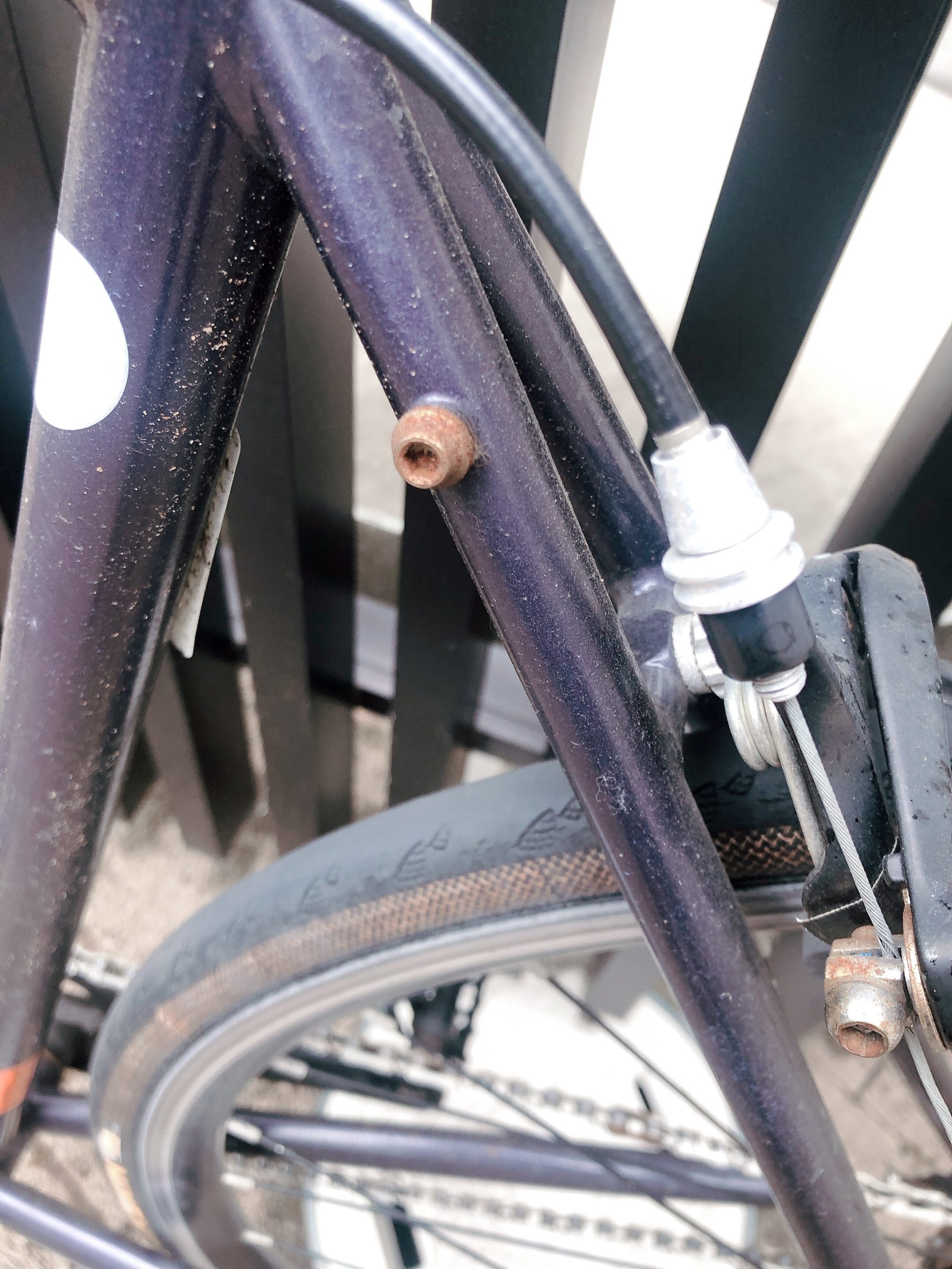 自転車についた錆（サビ）を落とすために色々と試行錯誤してみた｜キャリパーブレーキの塗装もあるよ